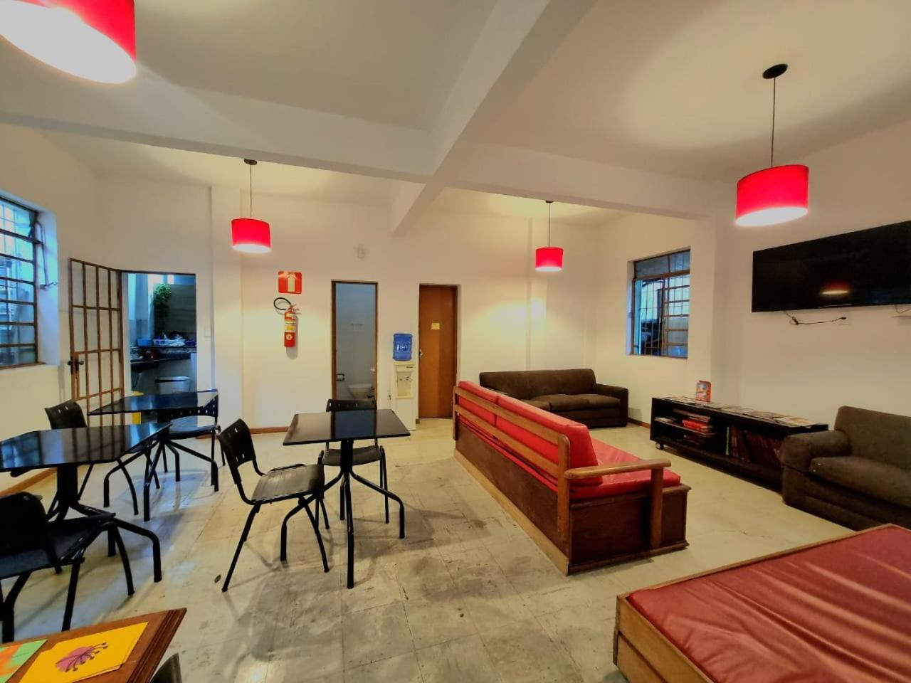 Cool Living Hostel - Praca Da Liberdade Белу-Оризонті Екстер'єр фото